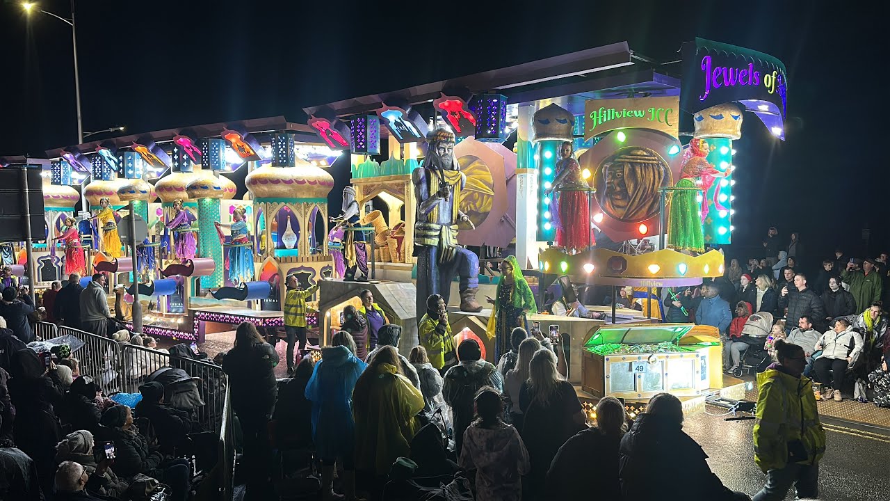 Hillview Carnival Club 2025 — ЖЕМЧУЖИНЫ АРАВИИ — Карнавал в Уэстон-сьюпер-Мэр 2025