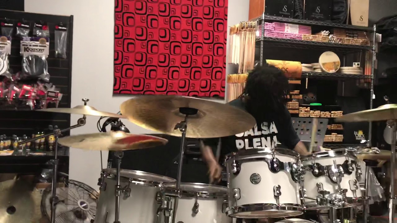 Thomas Pridgen Mars Volta in Puerto Rico