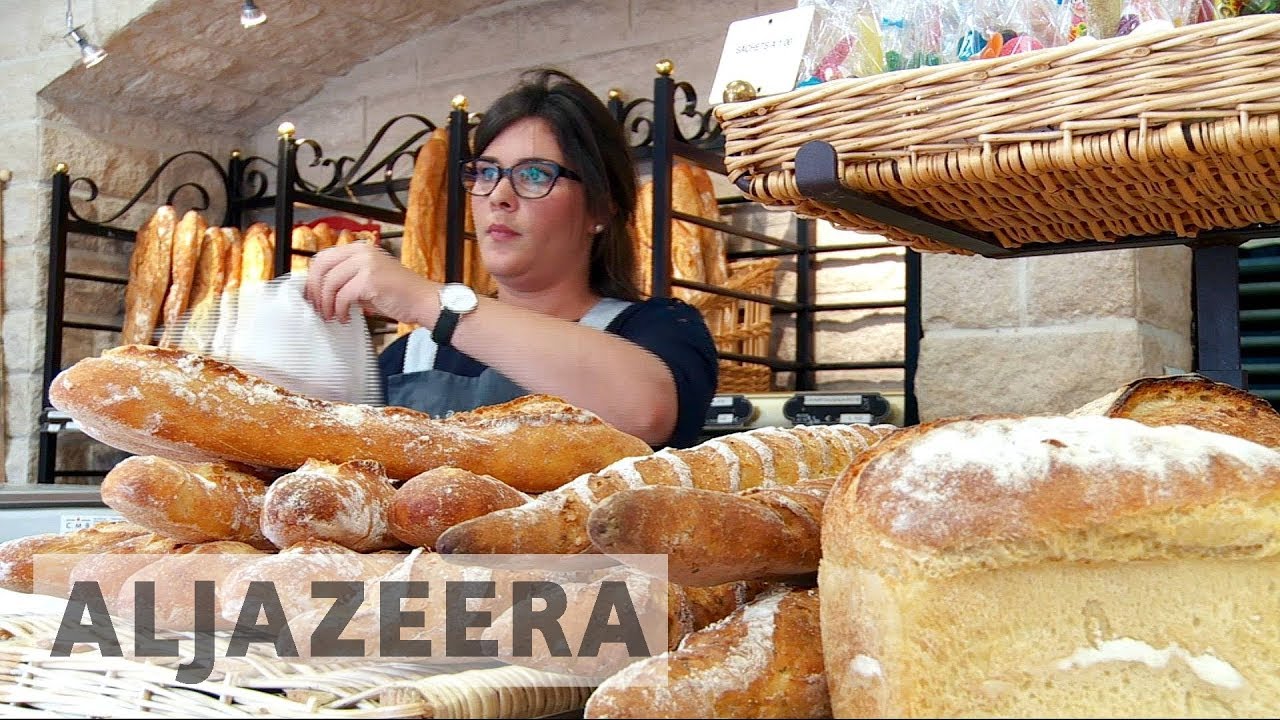 France's bakeries under threat from competition