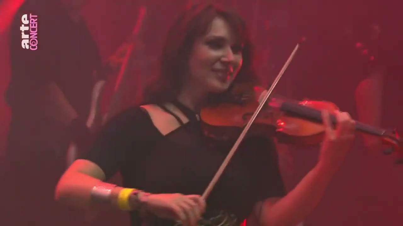 Eluveitie - De Ruef Vo De Bärge (Live @summerbreeze 2023)