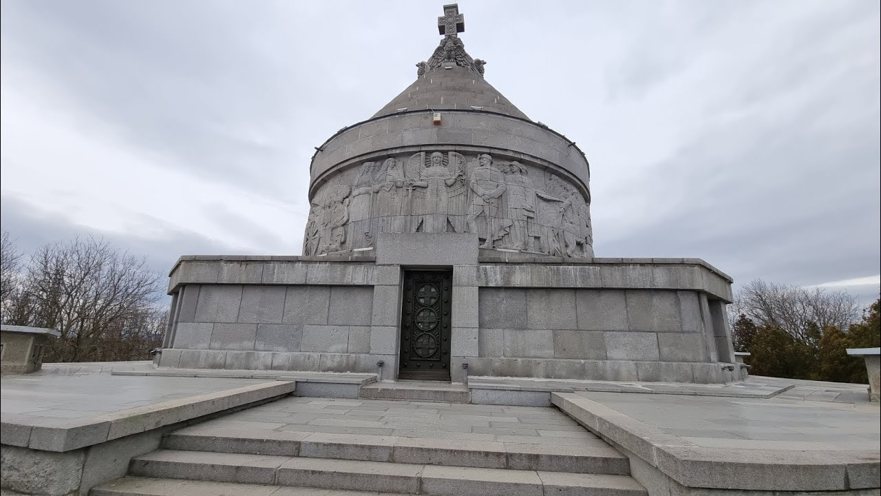 MAUSOLEUL MĂRĂȘEȘTI -CEL MAI IMPRESIONANT DIN ȚARĂ
