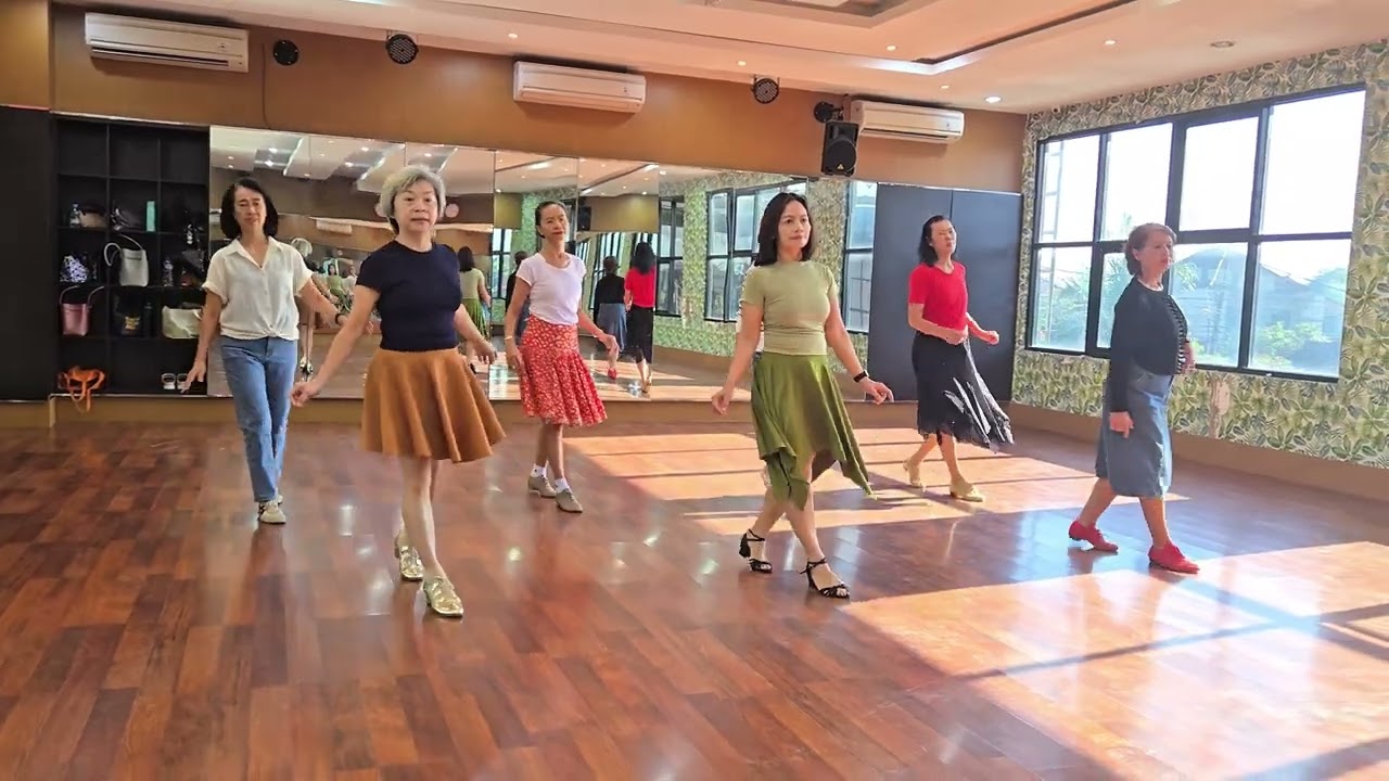 Midnight Tango | Helaine Norman (USA) - July 2025 | Intermediate | Sunday Linedance Bali #linedance 