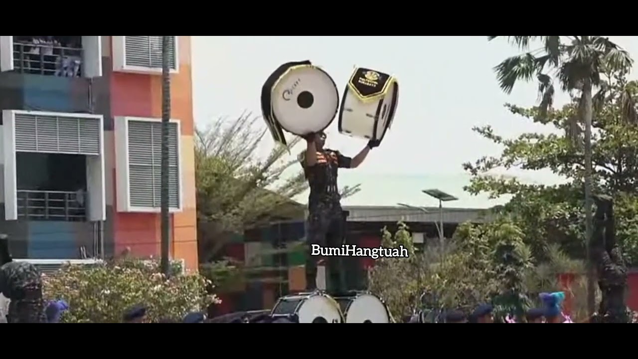 Marching Band Pelaut Muda Poltekpel Surabaya