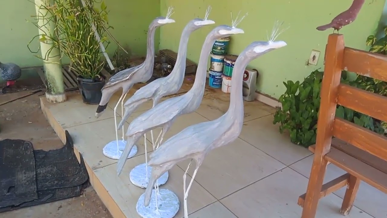 SERIEMAS EM PROCESSO DE PINTURAS