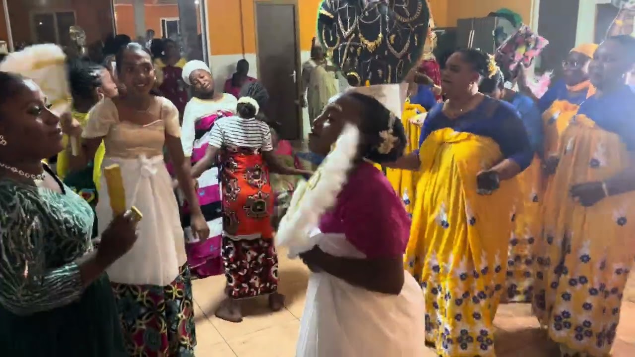 SUCCÈS MUSIC DE SAINT DENIS( mbiwou mariage  saint benoit  août 2024)