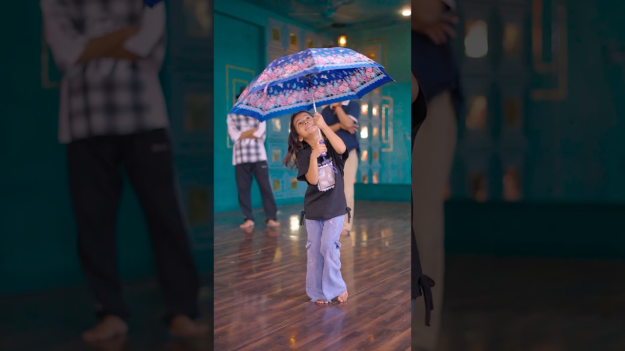 Badal Barsha Bijuli | New Trending Nepali Song Dance 🕺✨ #ytshorts #dancetutorial #trendingdance