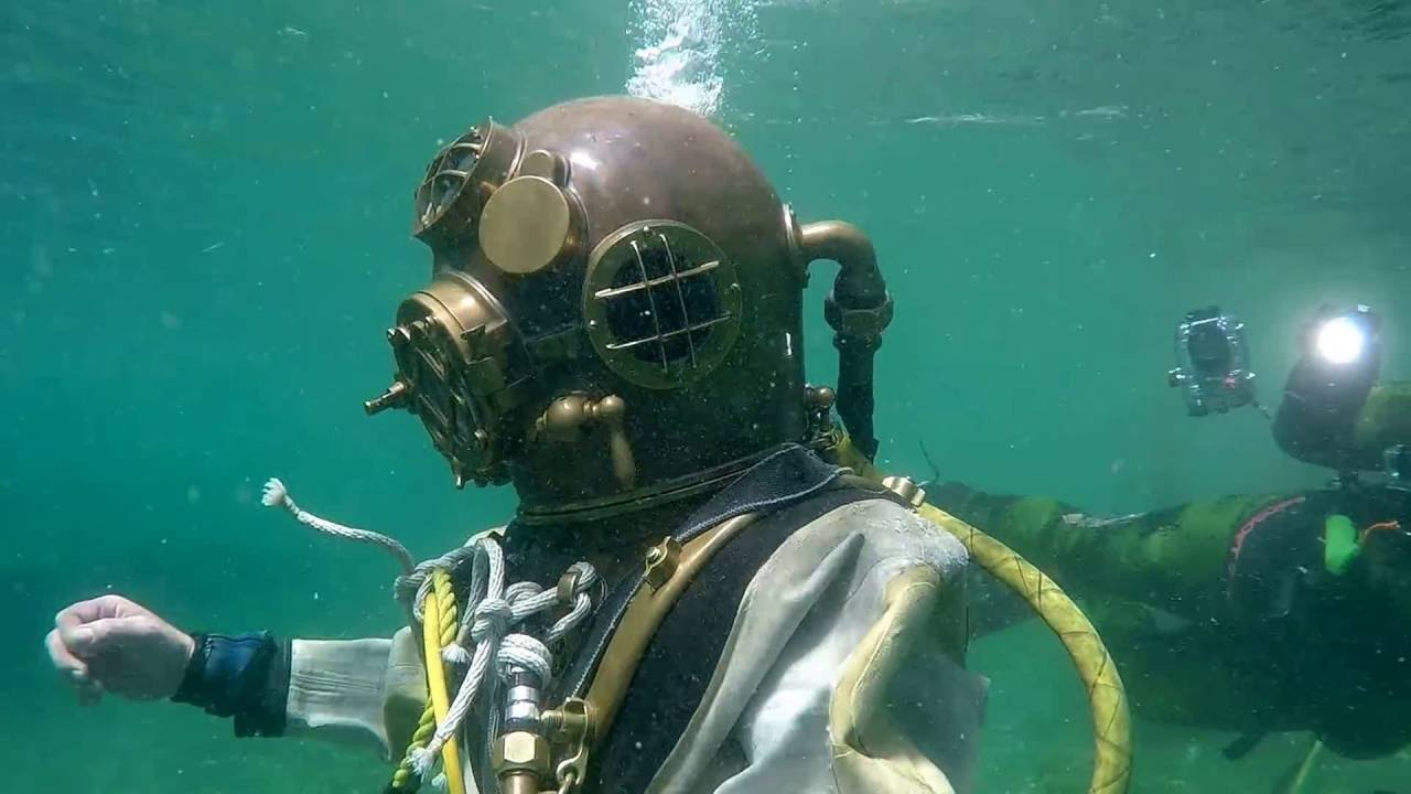 more of Hardhat diving at Dutch Springs