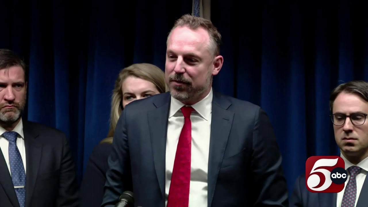 Министерство юстиции США сделает заявление о случаях мошенничества в государственных программах.