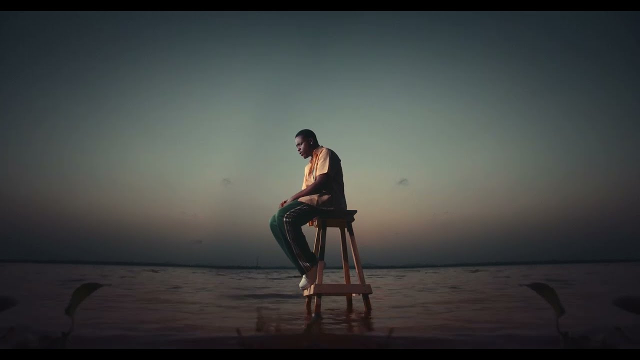 PBee - Space (Official Visualizer)