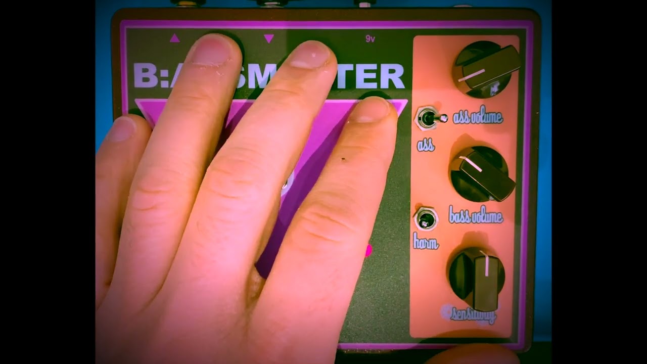 Malekko B:Assmaster Bass Effect Pedal Demo Clone Maestro Brassmaster BB 1
