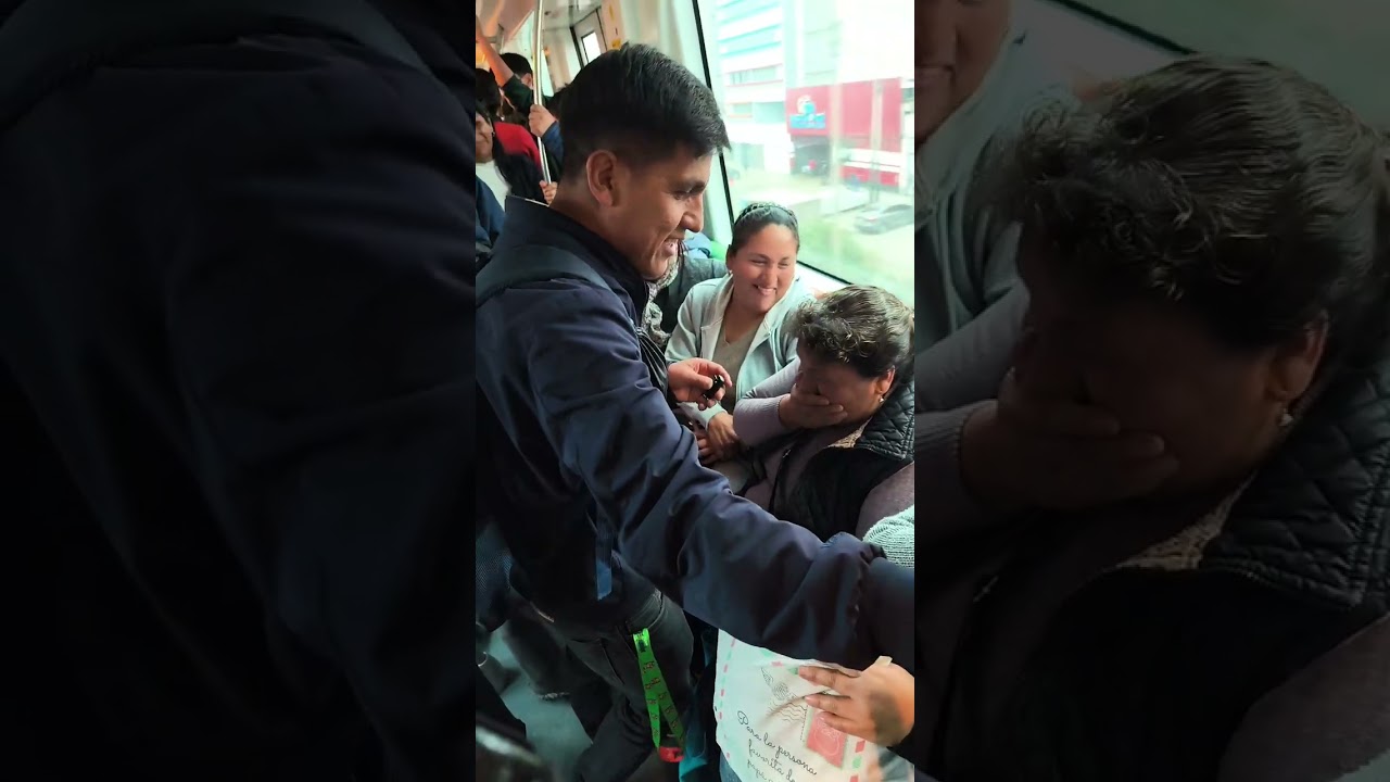Existen aún peruanos que no se olvidan su identidad #tunascha #quechua #cultura #lima #viral