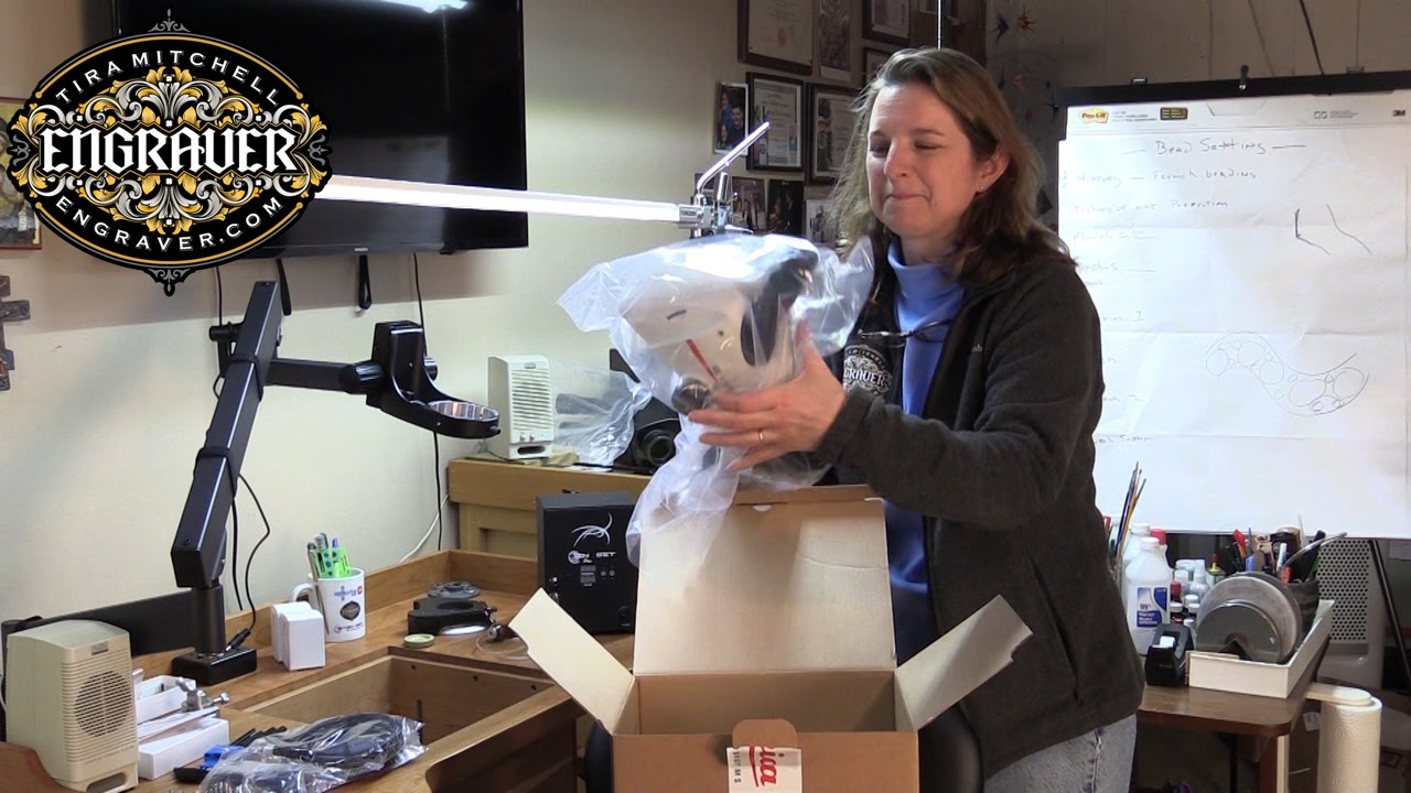 Unboxing the Leica S9i Microscope with Engraver.com