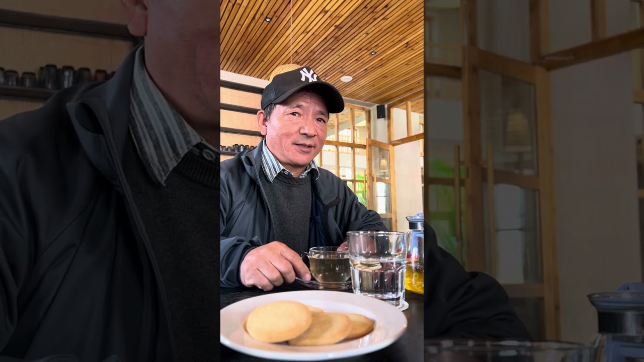 Brief history of Ngari Kor Sum : Talk by Gen Lobsang Khenrab སྟོད་མངའ་རི་སྐོར་གསུམ་གི་ལོ་རྒྱུས།