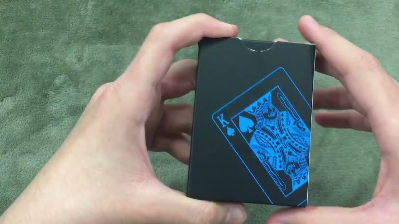 This Self-Working Card Trick ALWAYS Gets a Reaction