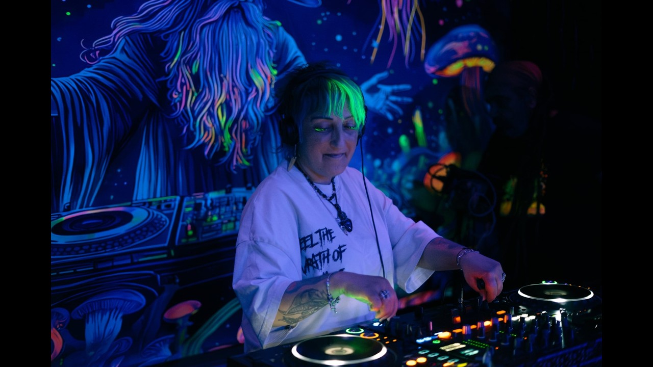 Psychedelic Groovy Vibes || Psytrance Dj Mix Live || LIORA