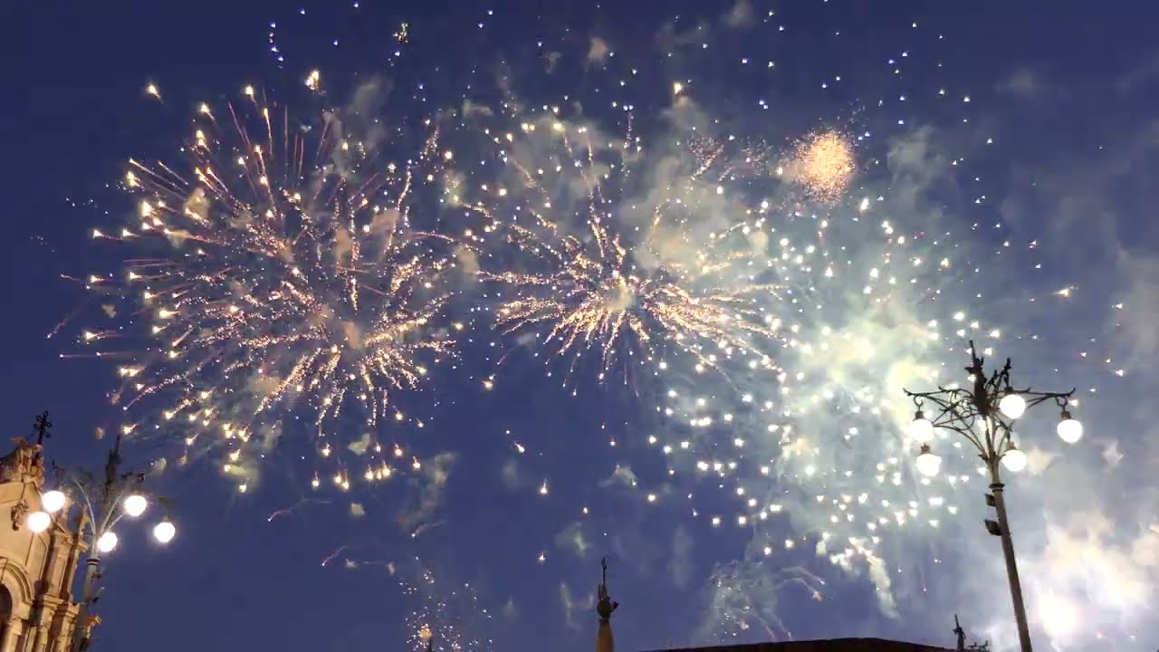 Catania 5 Febbraio 2023 Trionfale Uscita Processione Sant'Agata e Spettacolo VACCALLUZZO EVENTS 4K