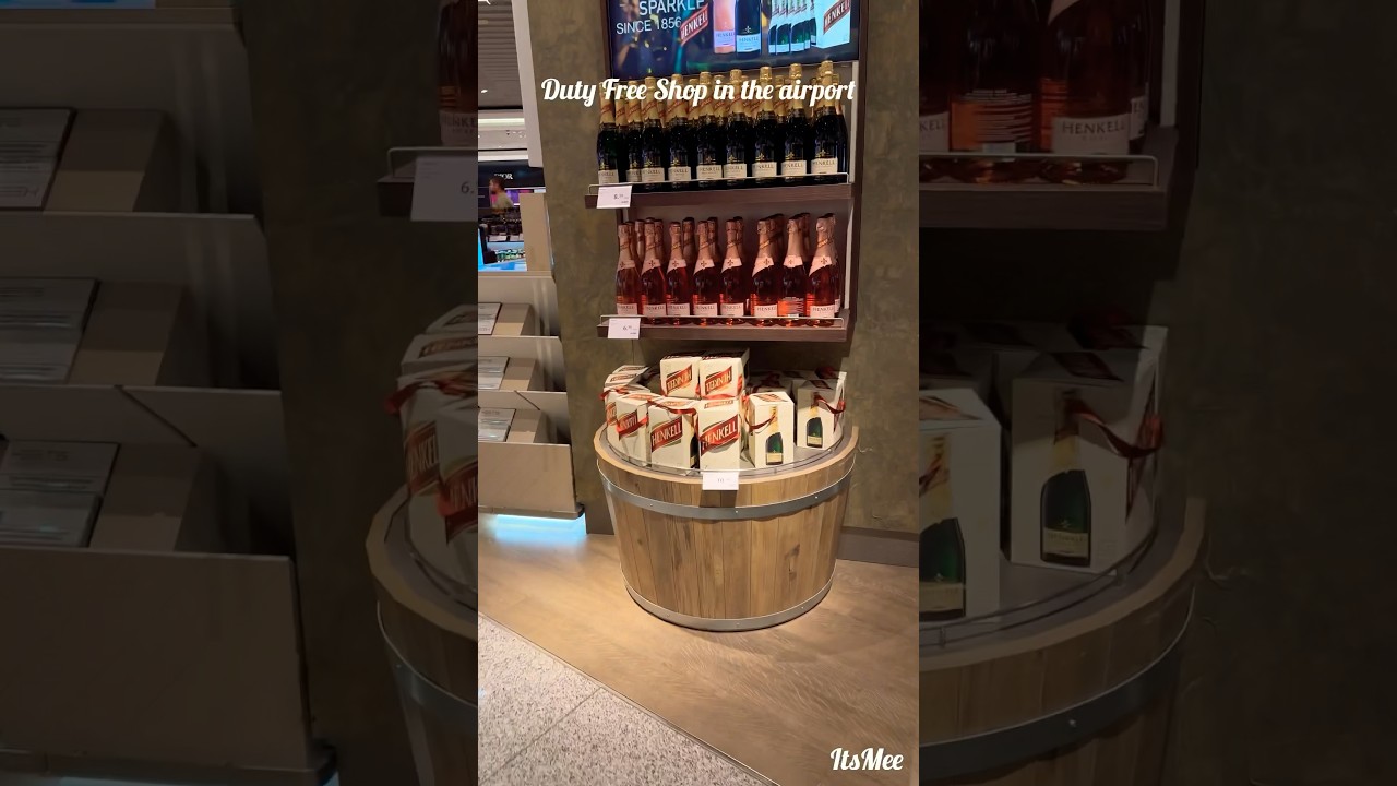Duty Free Shop in the Airport #dutyfree #shop #airport #travel #viajes #viajar #reisen #cestovat
