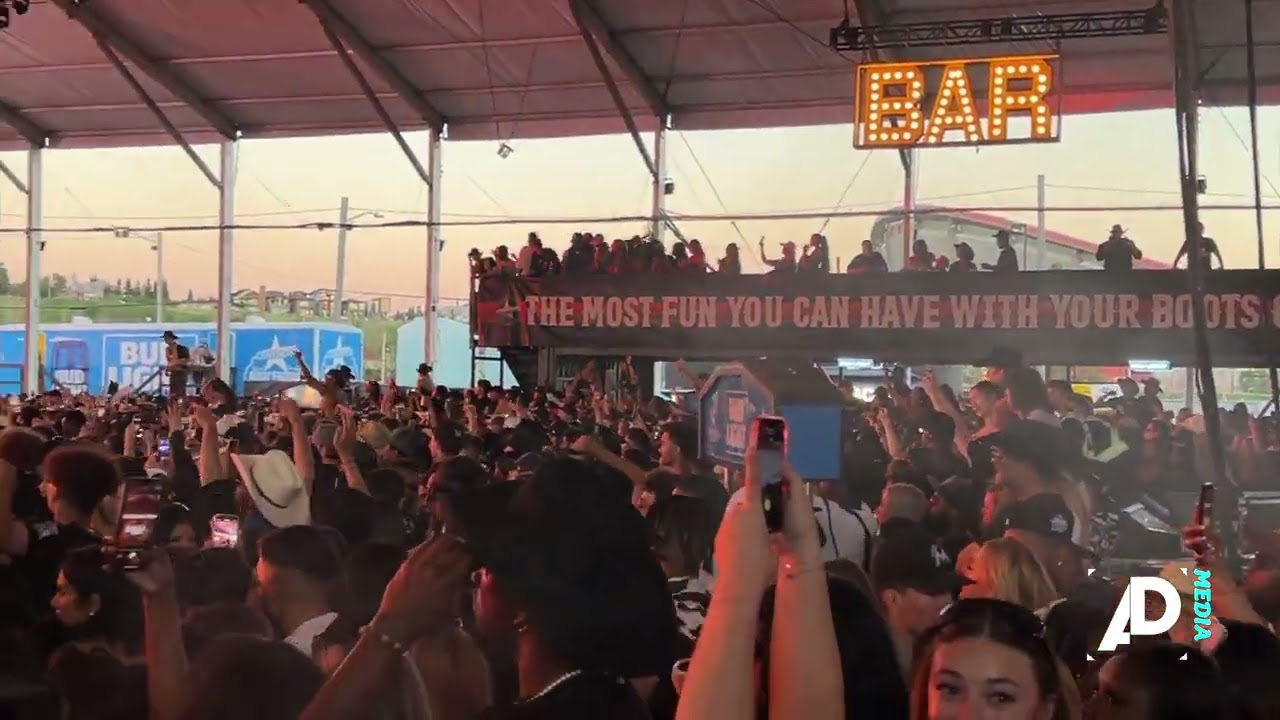SEXY REDD live in Canada 🇨🇦( Calgary, Stampede)