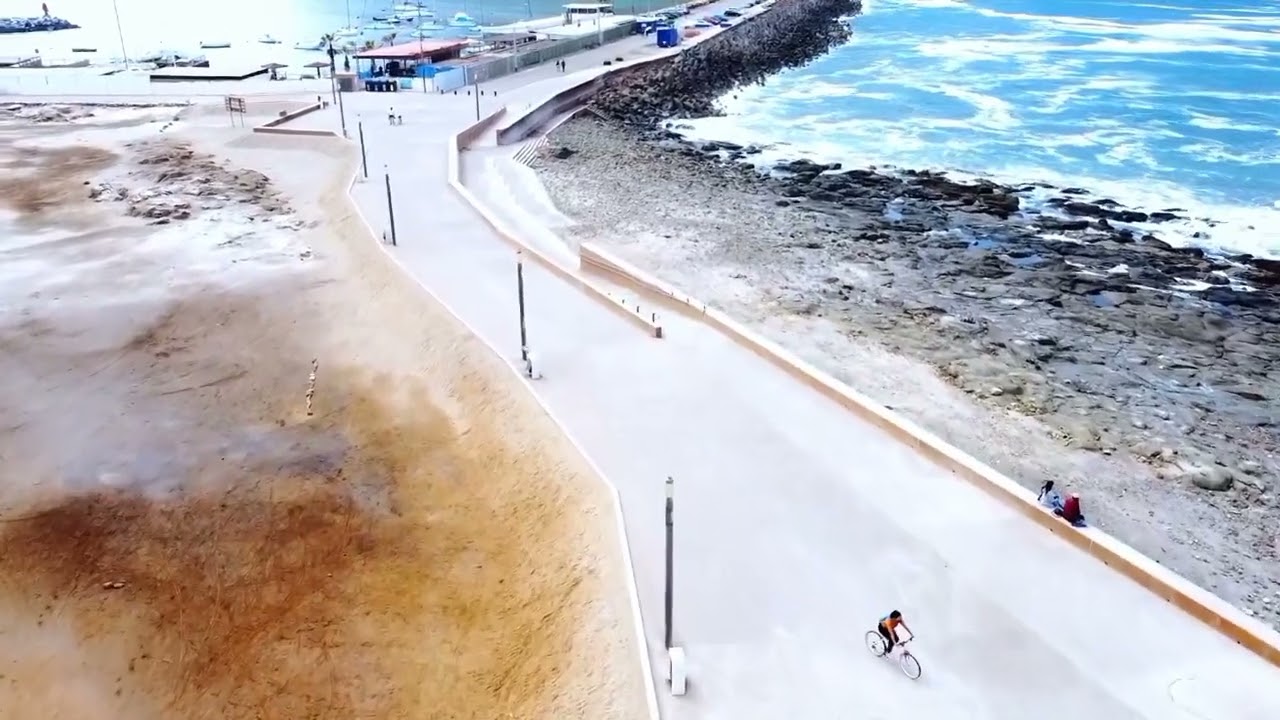 Entre Roca, Mar y Surf: As&iacute; es la Ex-Isla Alacr&aacute;n desde el Cielo