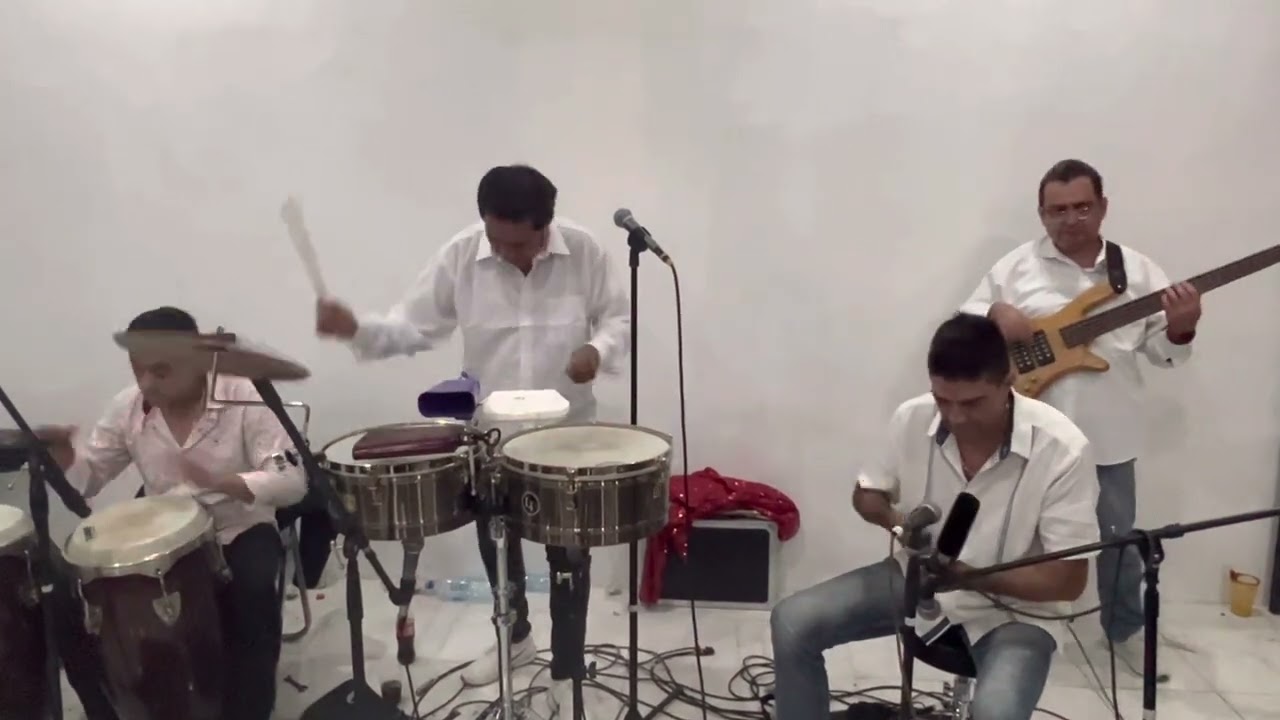 Descarga con Rey David Alejandre Cesar Kiko Herrera, Celio Gonzalez Jr.