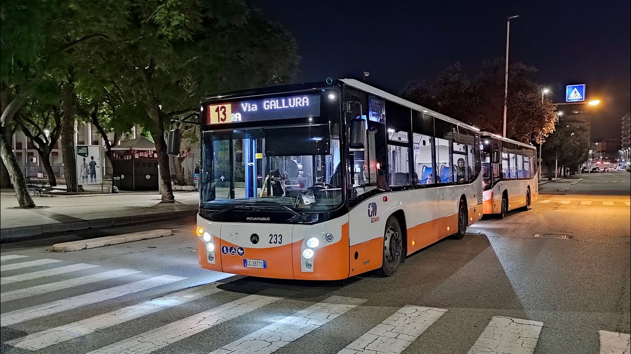 IIA Menarinibus Vivacity 9 di Ctm, matricola 233, sulla linea 13