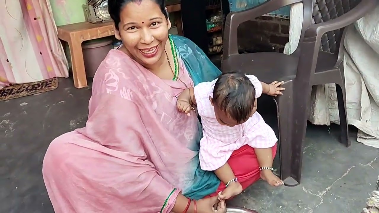 हेलो दोस्तों आज हम गेंहू साफकर रहे हैं 🙏👍