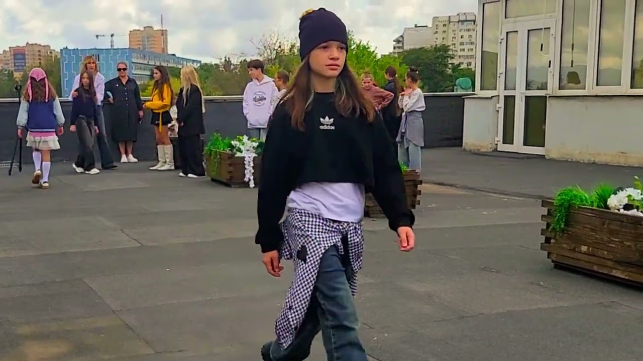 ЛУЧШЕ ЧЕМ МЫ . 1000планет