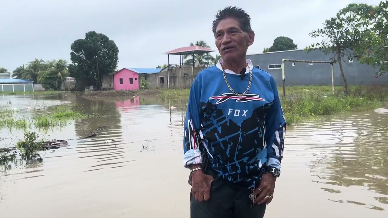 Miren como está la tía Mauda inundada por las tormentas