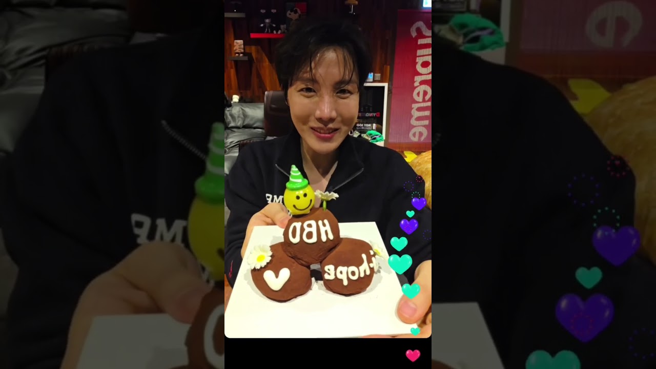 Happy birthday jhope Weverse Live 💜