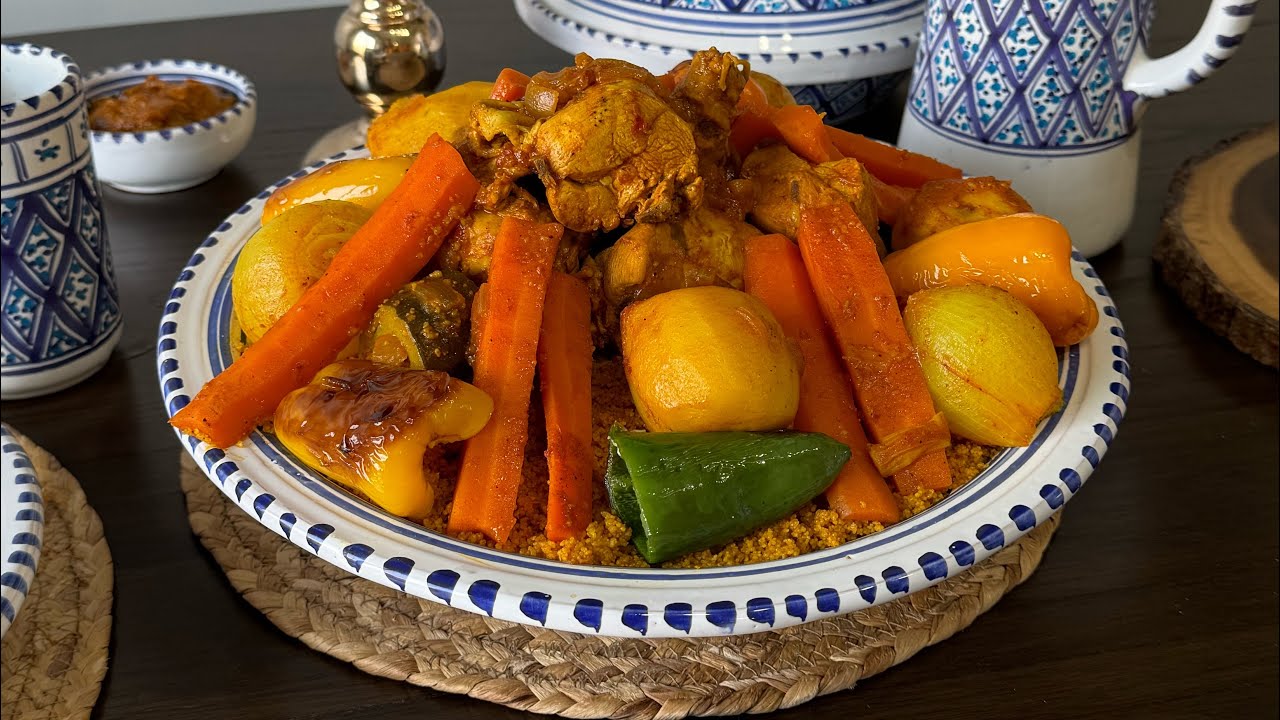 Recette de Couscous tunisien au poulet وصفة كسكسي تونسي بالدجاج