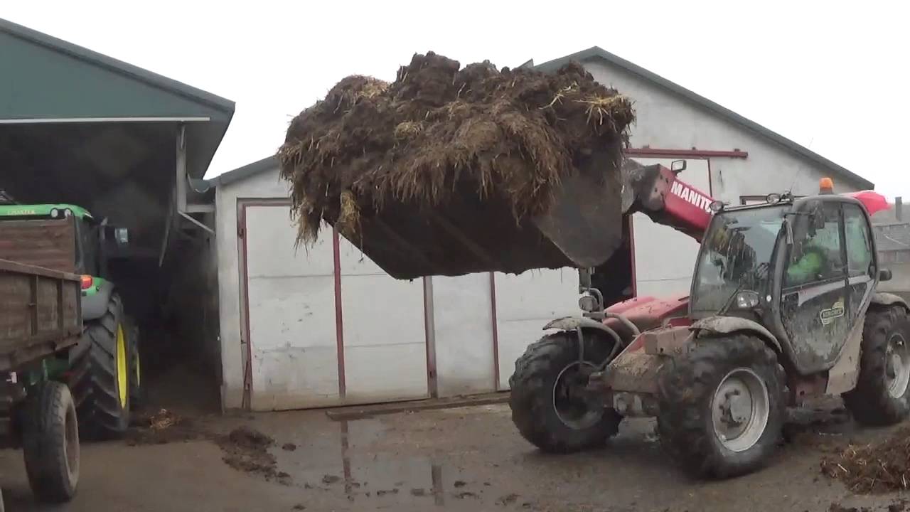 Sobotnie obowiązki czyli : Obornik z pod wiaty 2016 &HD&
