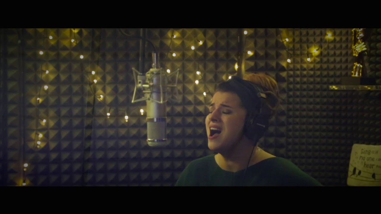 Shallow cover by Barbara Lalko (Lady Gaga & Bradley Cooper; A Star is born, Narodziny Gwiazdy)