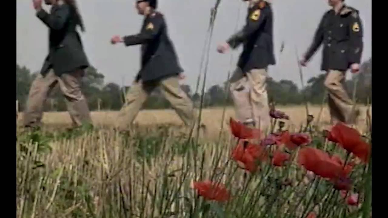 Cannon Fodder - FMV Intro (War! Never been so much fun!) with lyrics