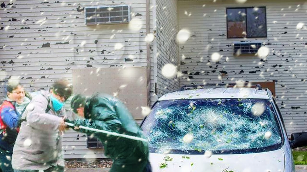 Millions of ice bombs hit Spain! Hellish hailstorm in Girona!