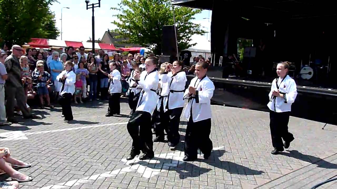 Groove it 2e pinksterdag Maaspoort Den Bosch