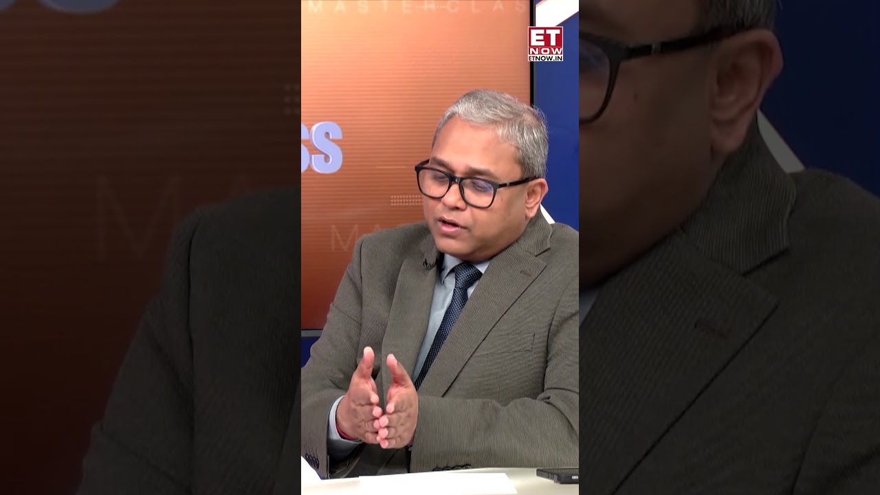 Why PSU Banks Could Outperform Private Banks Next? | Raamdeo Agrawal