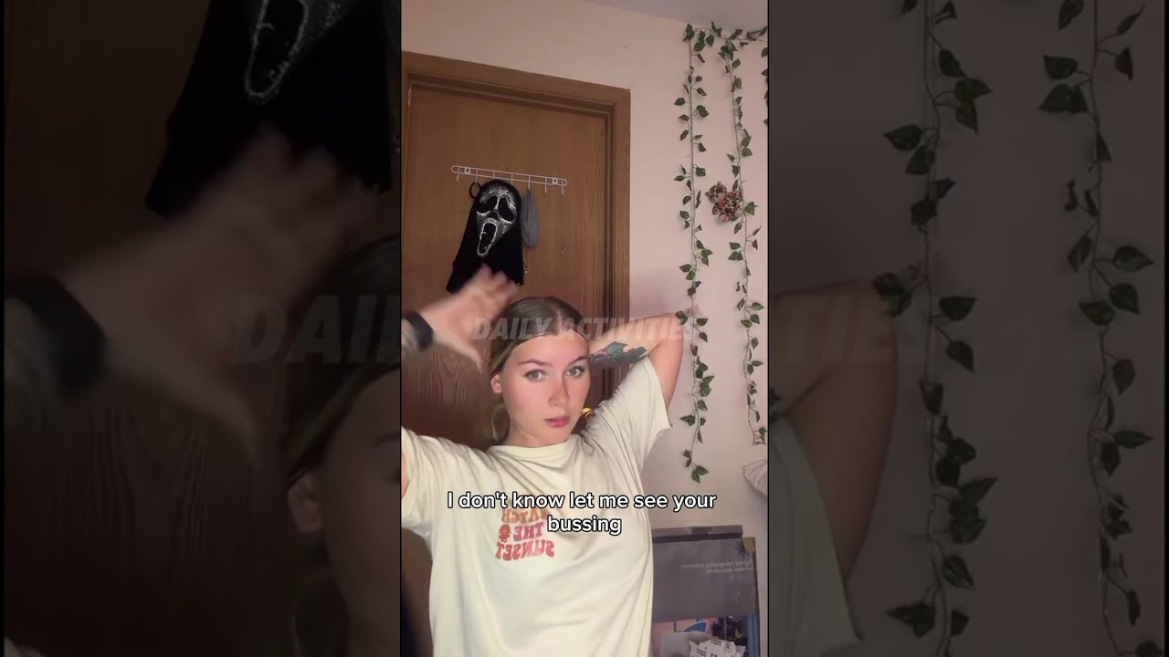 активность 😱😱😱красивая девушка танцует