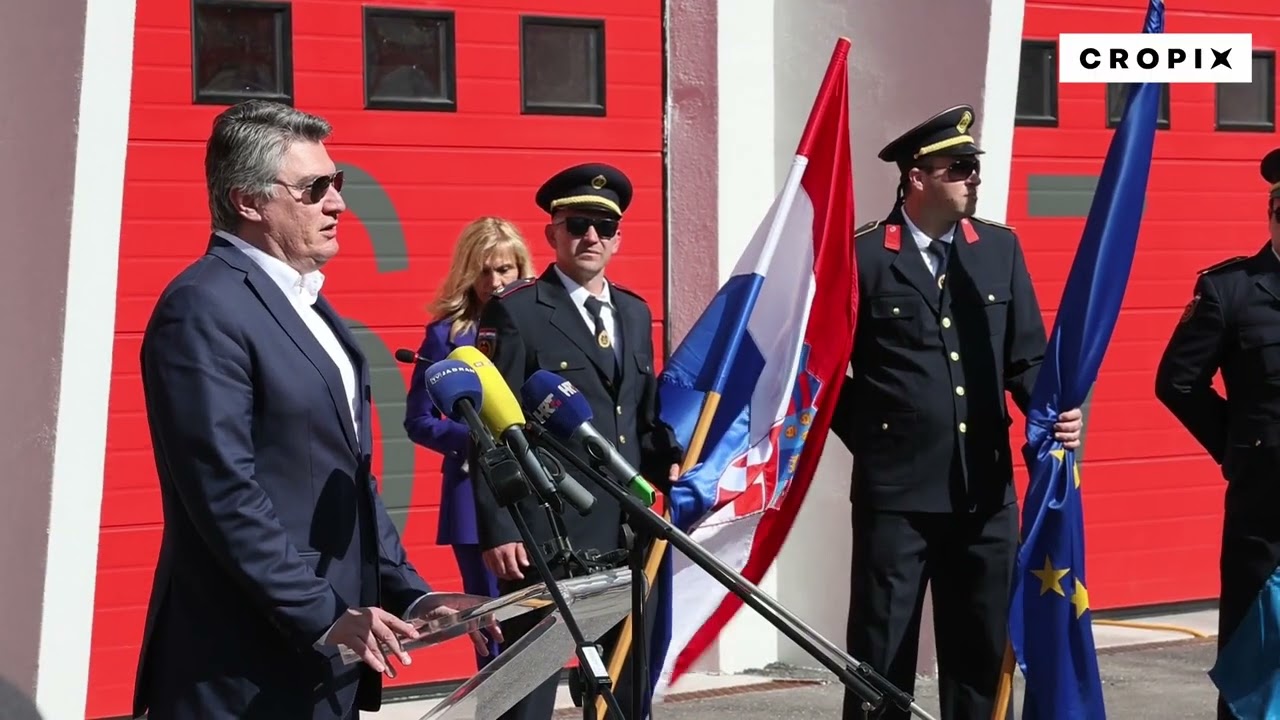 Predsjednik Zoran Milanović na otvaranju Vatrogasnog doma DVD Supetar