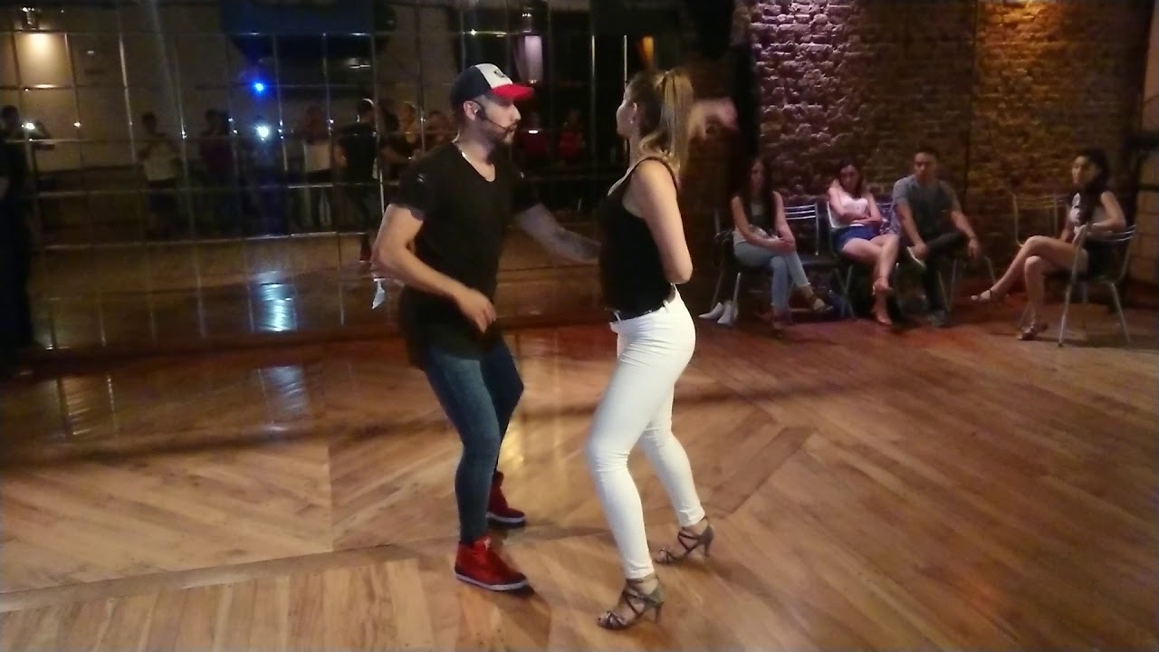 Jorge Solohaga y Maca Pérez- Bachata - Demostración