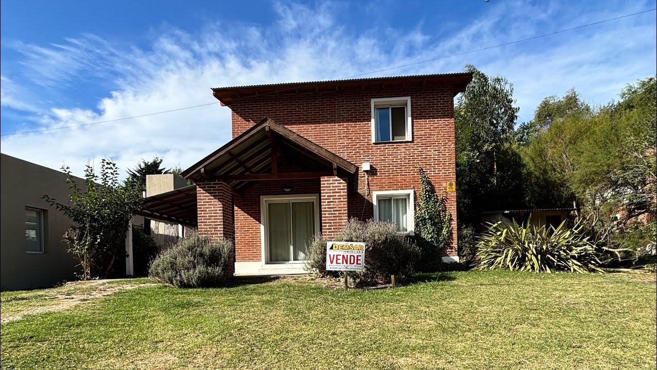Chalet en venta en barrio Las Lomas – Miramar –