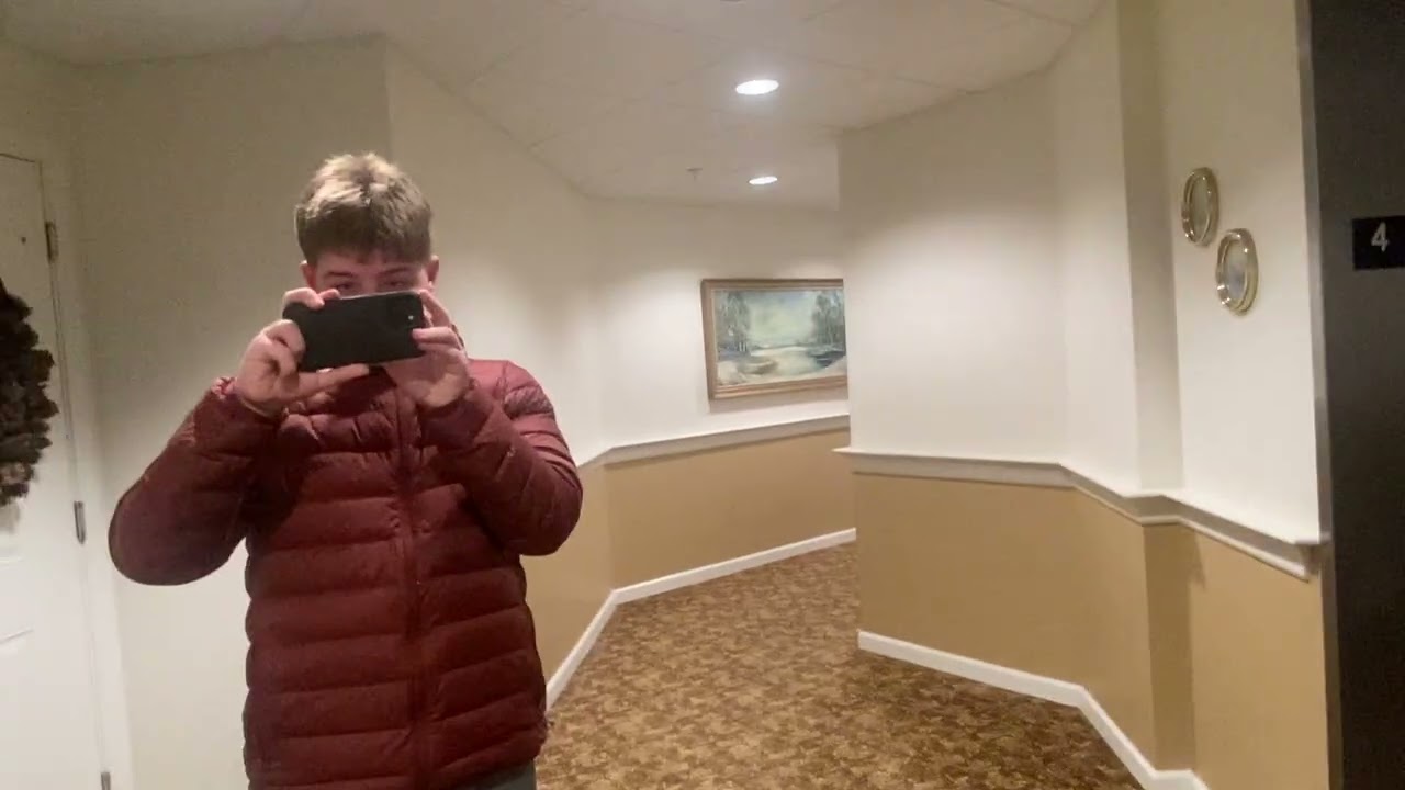 Riding review elevator with Jake Part2￼