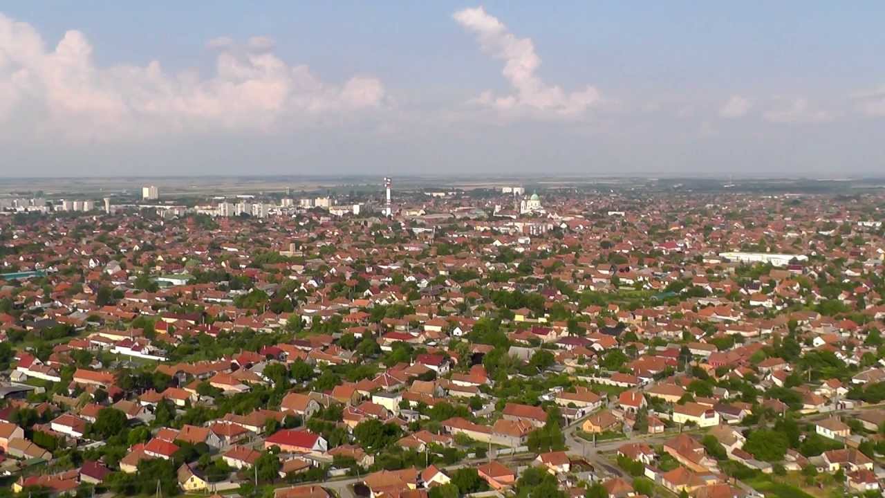 Magyarorsz&aacute;g Cegl&eacute;d L&eacute;givide&oacute; 2013 / Hungary Cegled Aerial Video 2013
