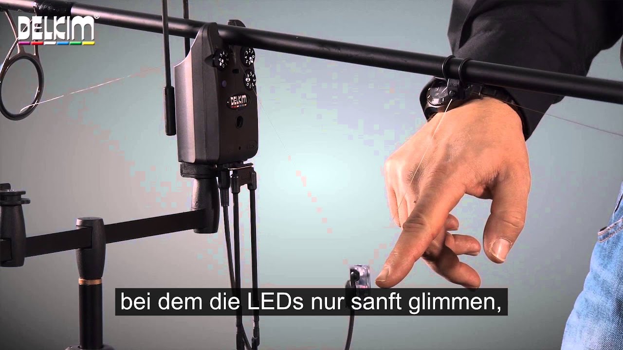 NiteLite Pro - Illuminating Hanger Deutsch mit Untertiteln