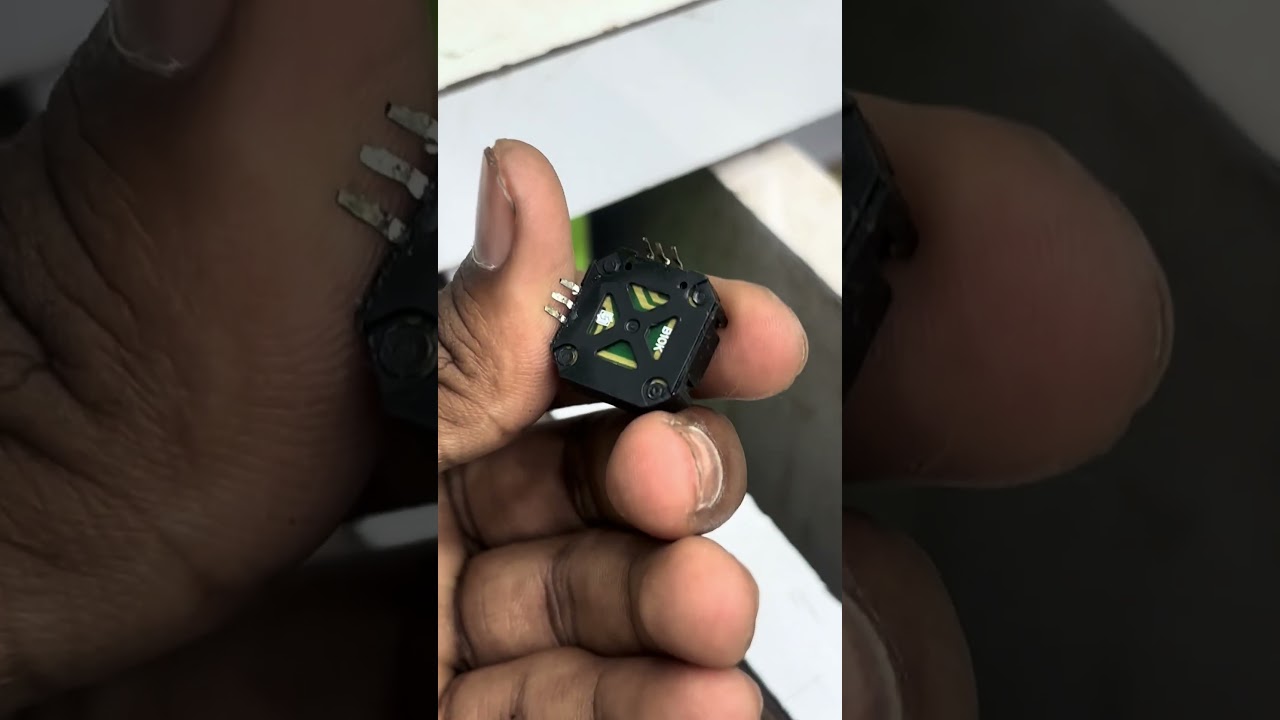zhiyun crane 2 gimbal joystick&nbsp;problem #zhiyuncrane2 #zhiyun #gimbal #repairing #alshifaanashvlogs