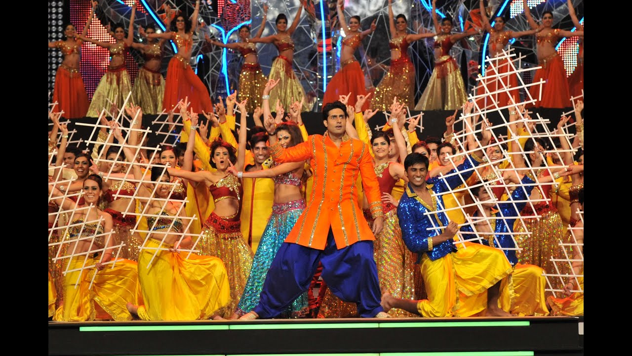 Abhishek Bachchan's TOIFA 2013 performance in Vancouver