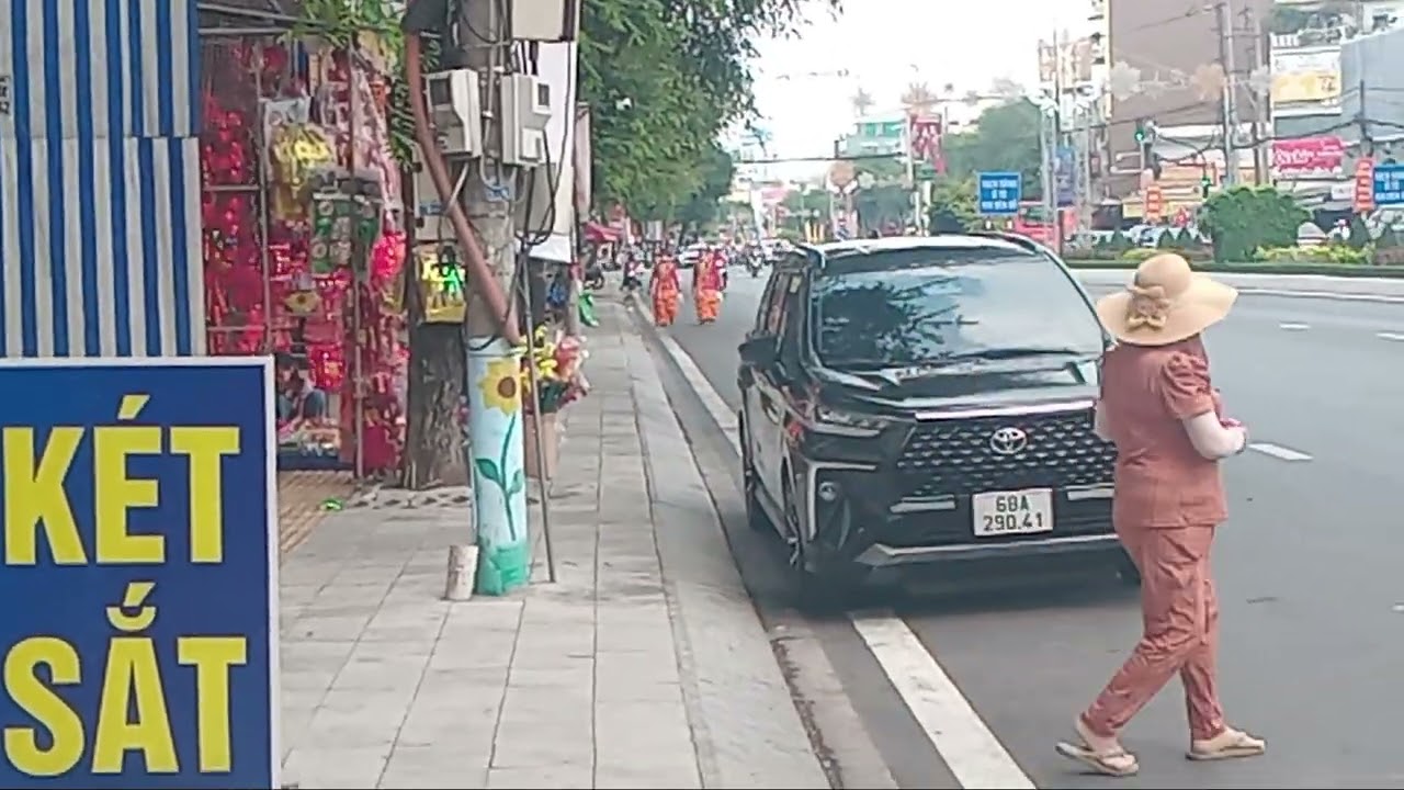 2026 _ ngày mới chúc a  chị e  cộng đồng vui khỏe  hạnh phúc thành công trong cuộc sống...