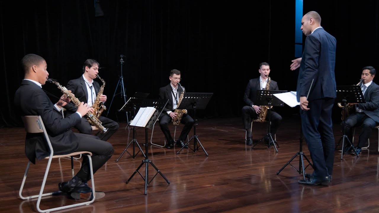 Hino 109, Vem, ó Senhor, ajudar-me- Quinteto de saxofones