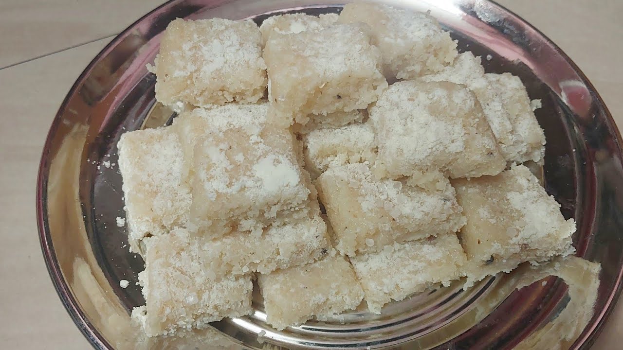Coconut Burfi Recipe | Instant Coconut Barfi Recipe | Nariyal Barfi Recipe | Narkel Diye Sandesh 