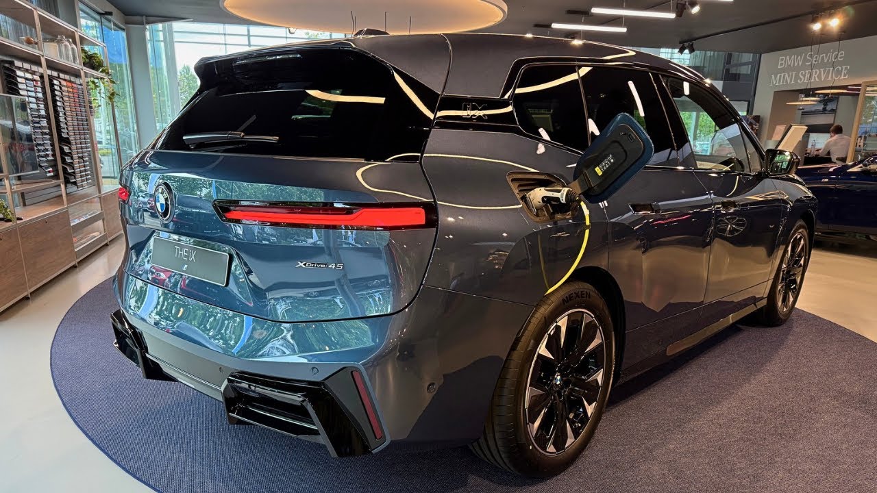 2025 BMW iX xDrive45 | Luxury Electric SUV with 700 km Range 
