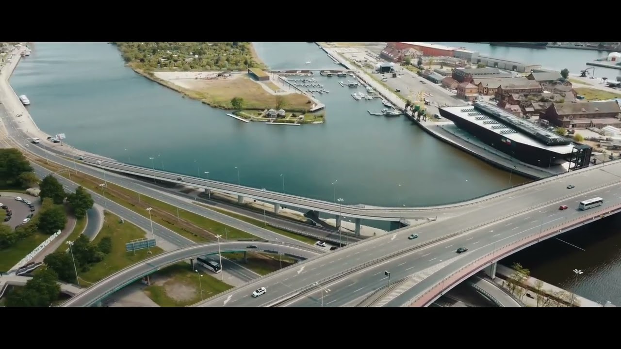Nad „Odrą” - Szczecin 2023. DJI Mini 2